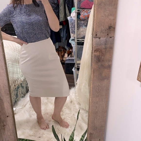 Easy 5th beige career skirt size 8 - Picture 2 of 9